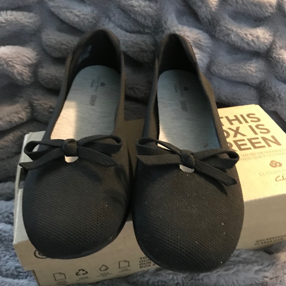 Clarks Carly Hope flats Size 10
